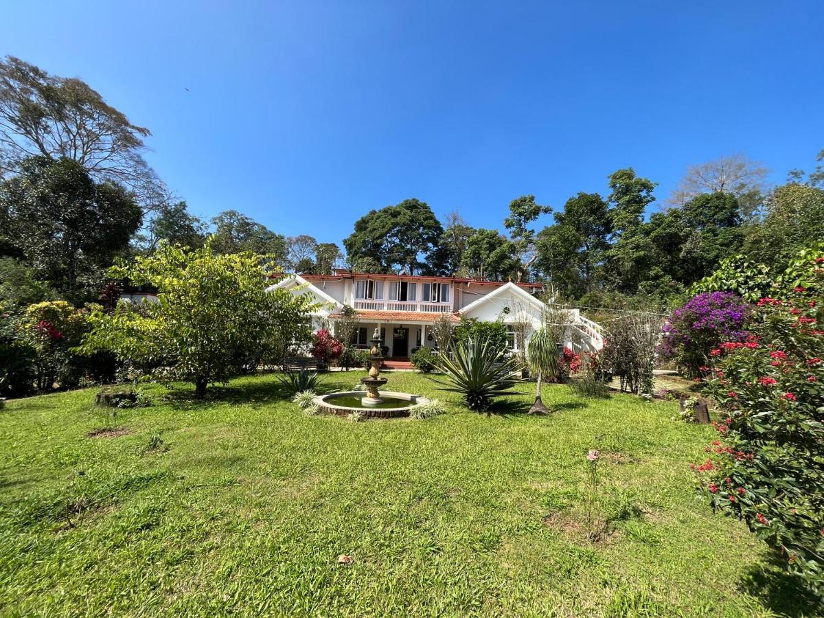 Robin Woods Homestay Sakleshpur Exterior photo